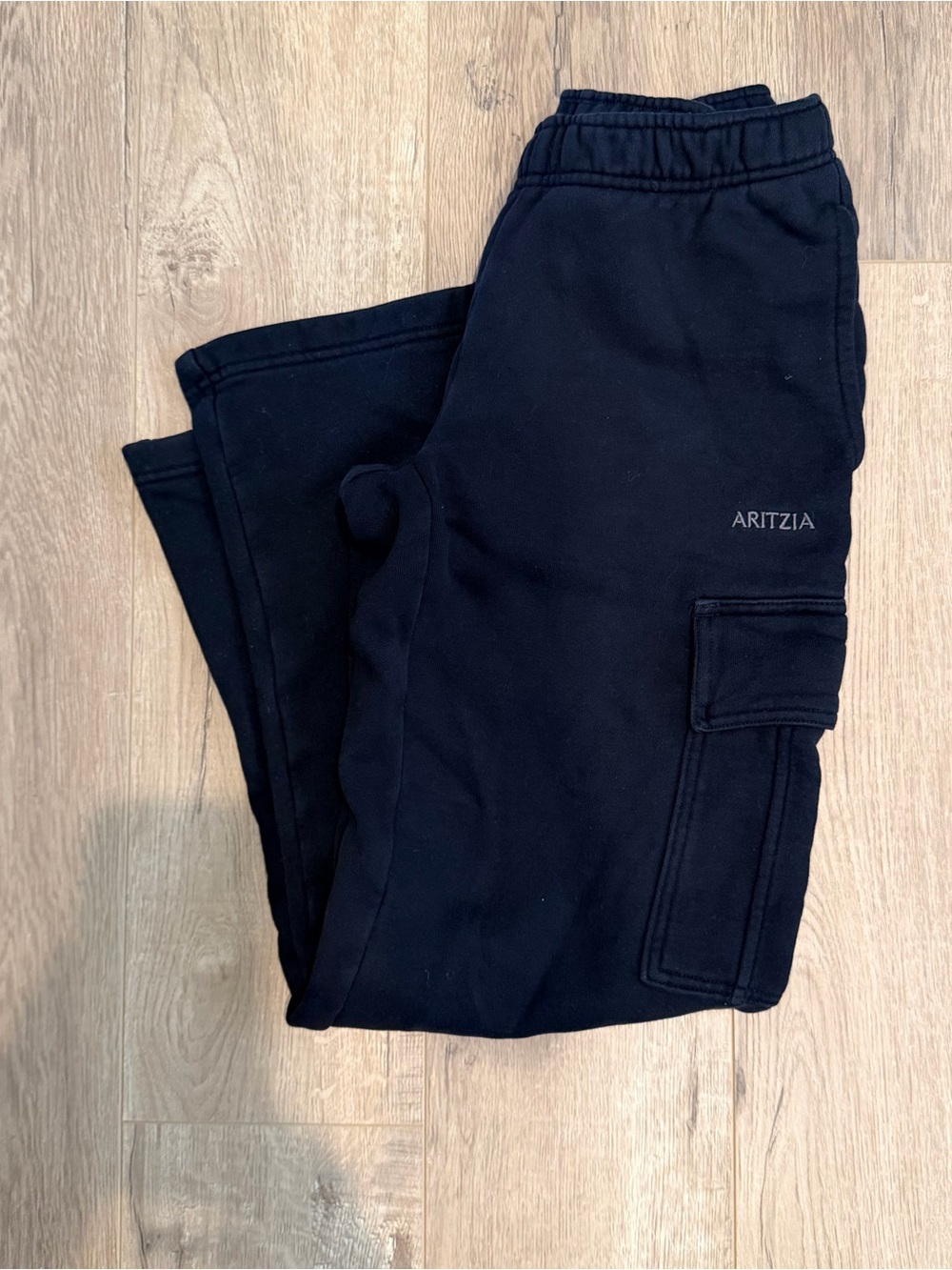 Aritzia Cozy Sweatfleece Mega Cargo™ Sweatpant